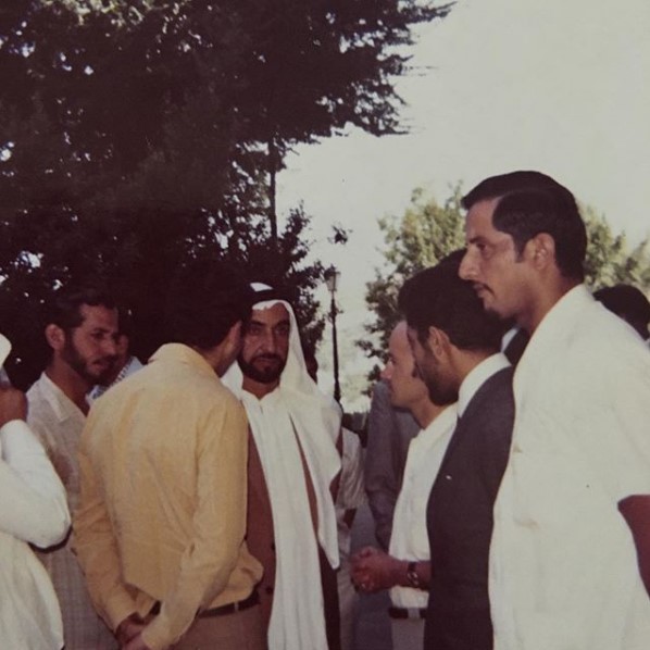 الشيخ-زايد-والشيخ-مبارك-بن-محمد-آل-نهيان-في-أواخر-الستينات
