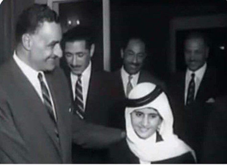 الشيخ-محمد-بن-راشد-والرئيس-المصري-جمال-عبدالناصر-في-أحد-الزيارات